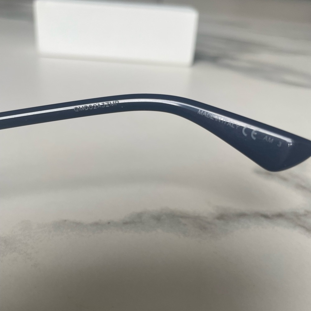 Dior sunglasses - Picture 4 of 5